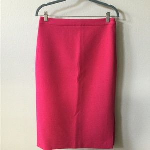 Tall size 6 FSU his skirt with side slit/side zip